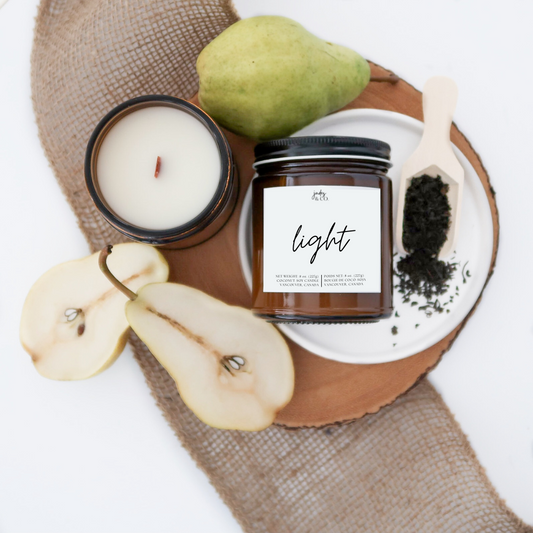 LIGHT {old vessel candle}