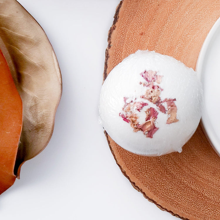 WS1 BATH BOMB - ROSE WATER SANDALWOOD